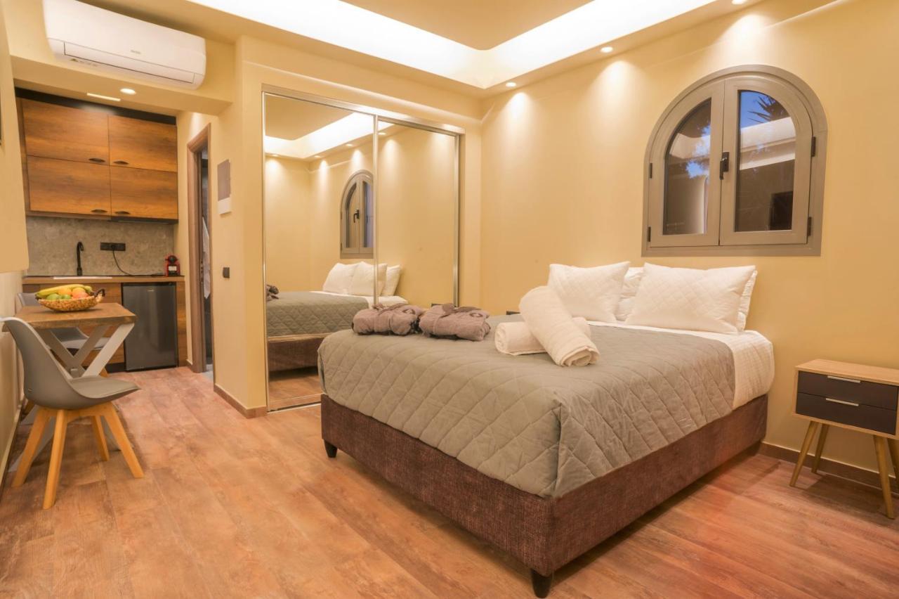 Seven Keys Luxury Suites Achilleion Ngoại thất bức ảnh