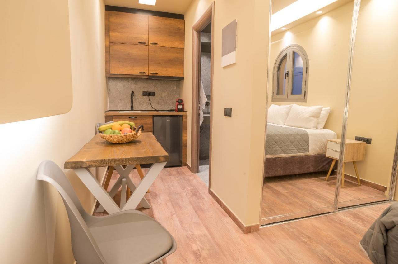 Seven Keys Luxury Suites Achilleion Ngoại thất bức ảnh