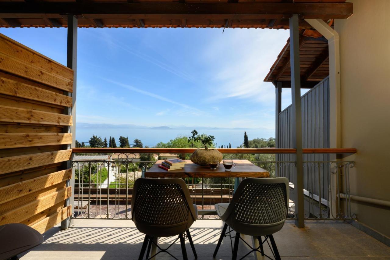 Seven Keys Luxury Suites Achilleion Ngoại thất bức ảnh